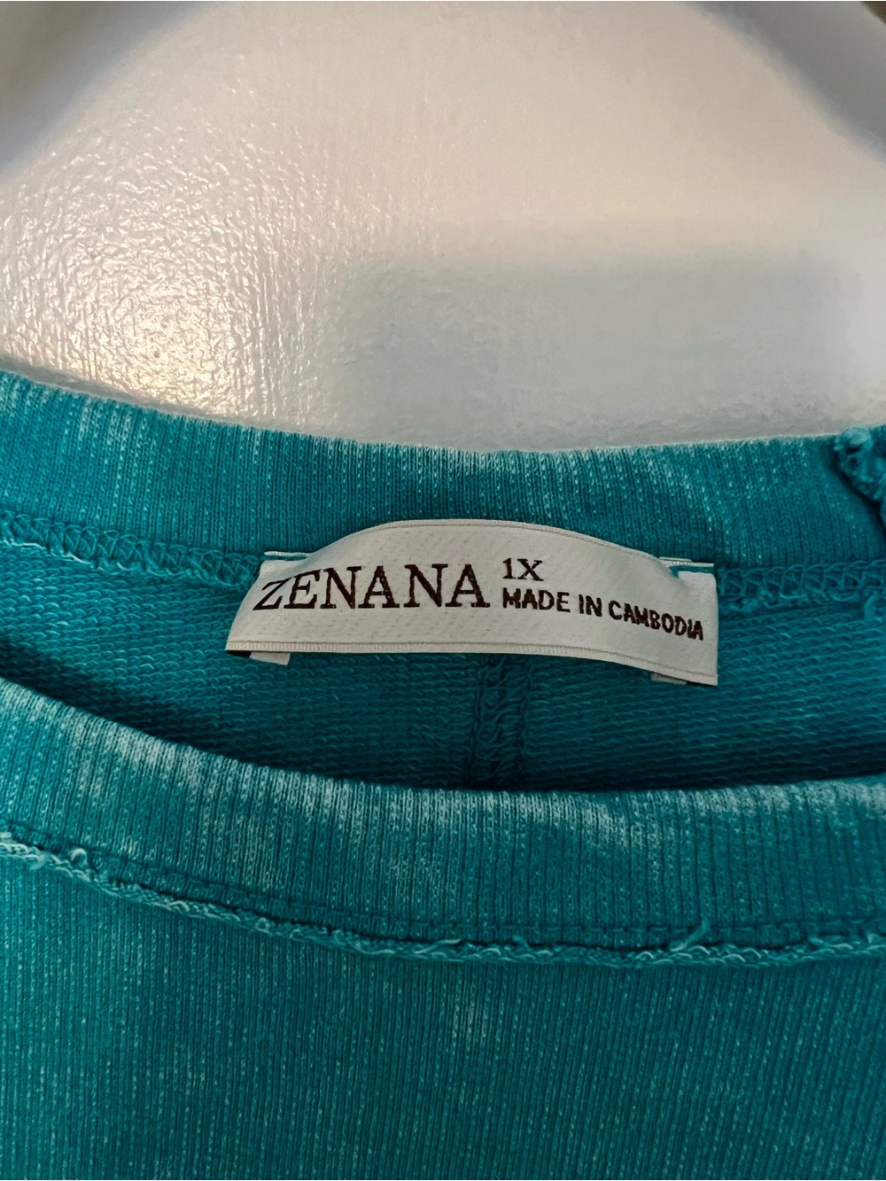 Zenana Turquoise Mineral Wash Split-Hem Top Size 1X NWOT - Picture 6 of 7